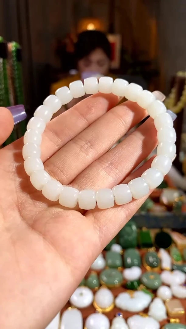 未镶嵌手链和田玉.