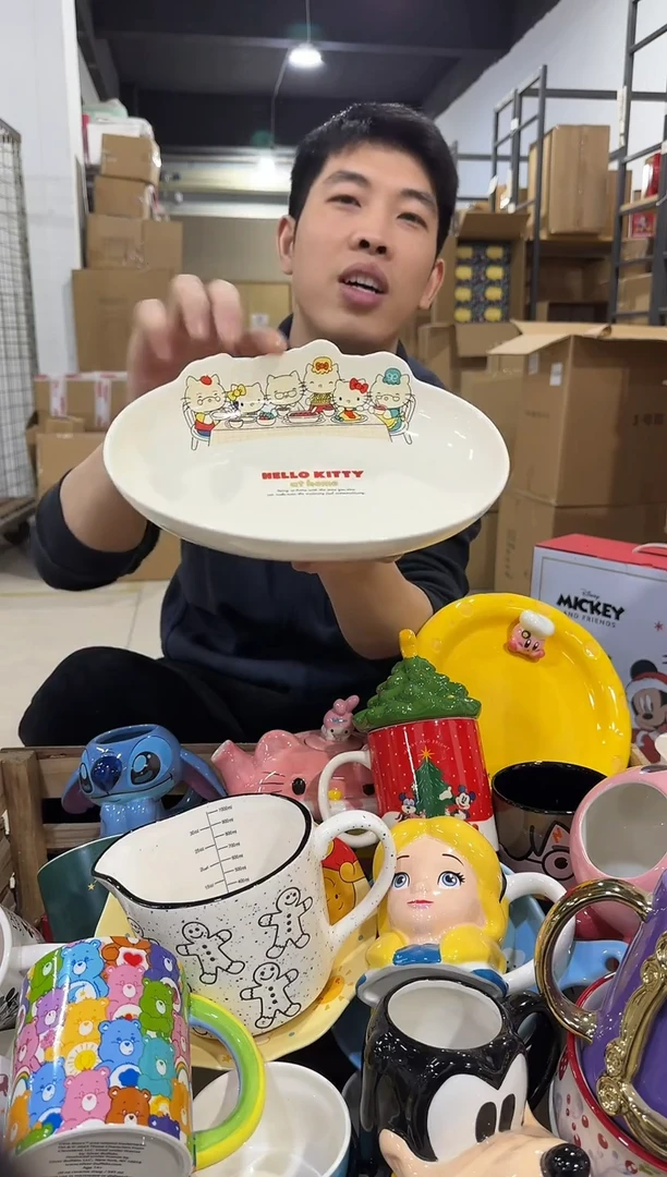 瓷片原盒kt猫一家人合集餐盘