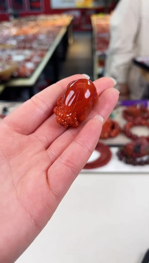 未镶嵌貔貅吊坠南红玛瑙（多样式发其一）