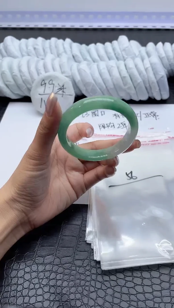 手镯所见即所得拍啥发啥56