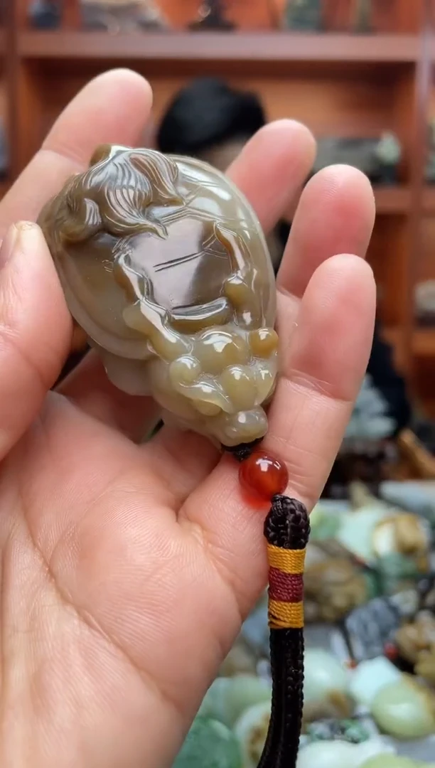 未镶嵌和田玉把件1