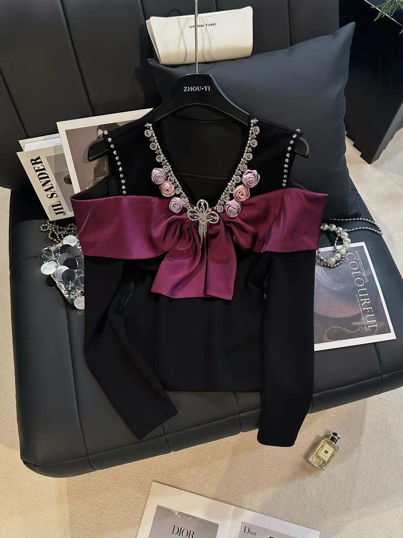 ZHOUYI/周一 秋季2025深V领配钻链粉花酒红大蝴蝶结装饰露肩上衣