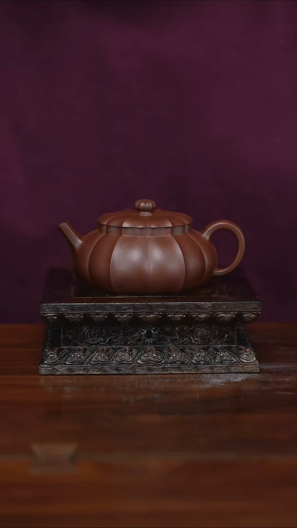 茶壶紫砂林*人王老师 宝菱壶 180cc