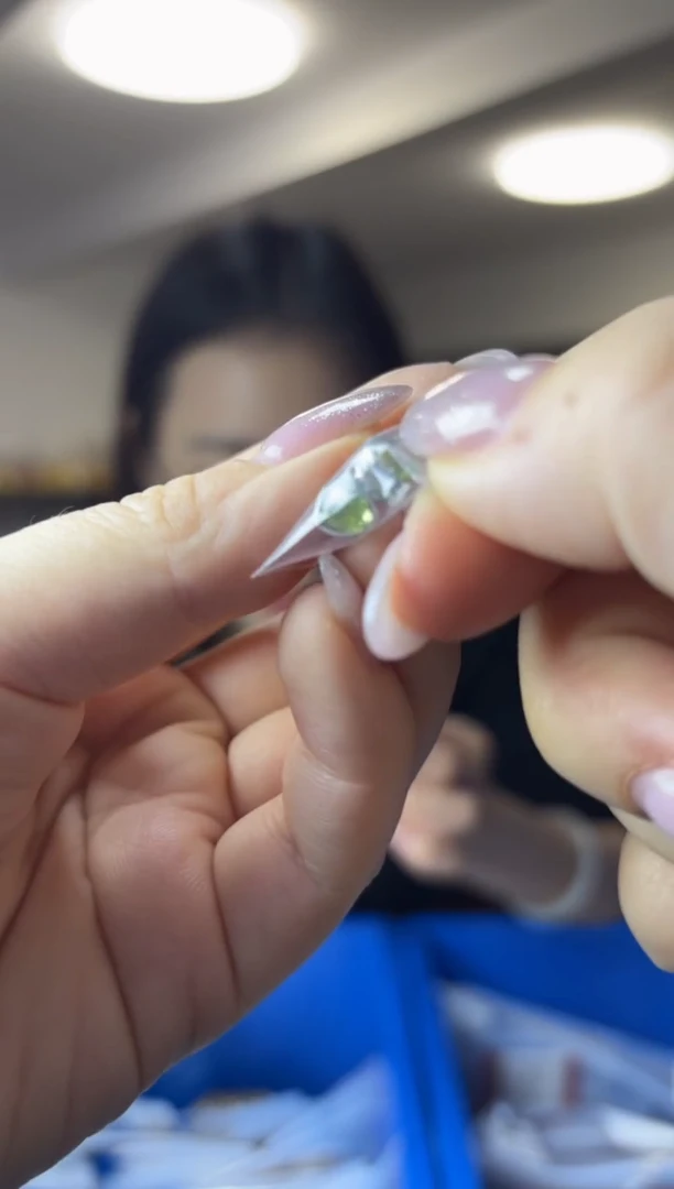 银S925镶嵌·橄榄石（多样性发一件）