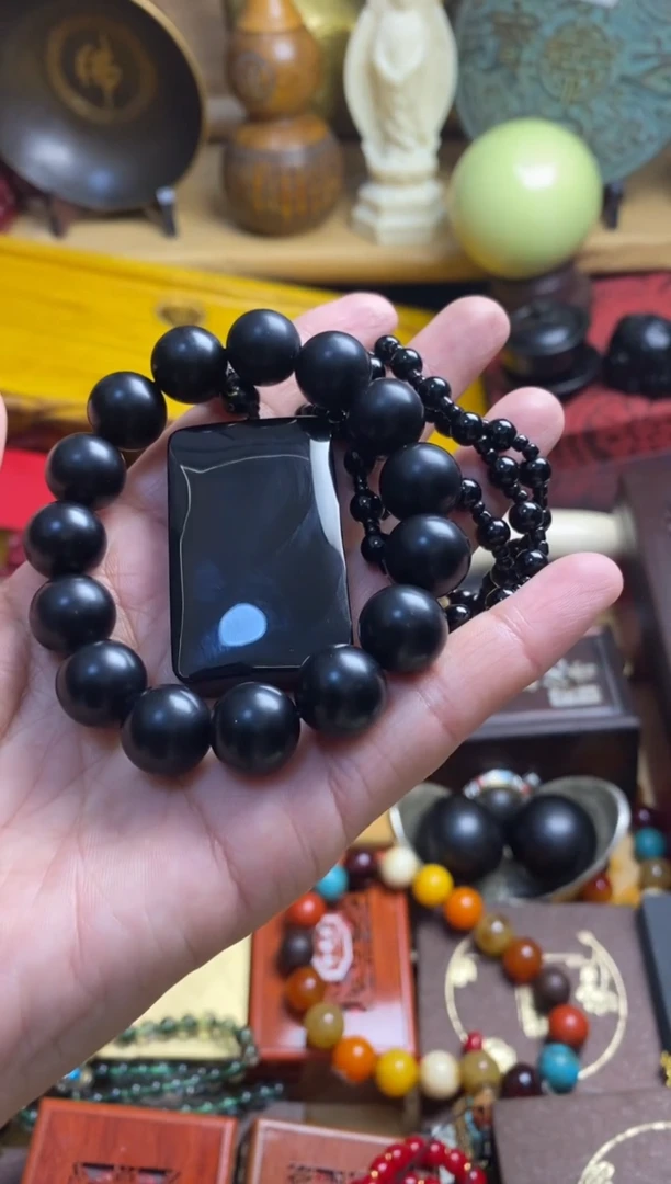 未镶嵌和田玉（墨玉）挂件主播推荐主播推荐