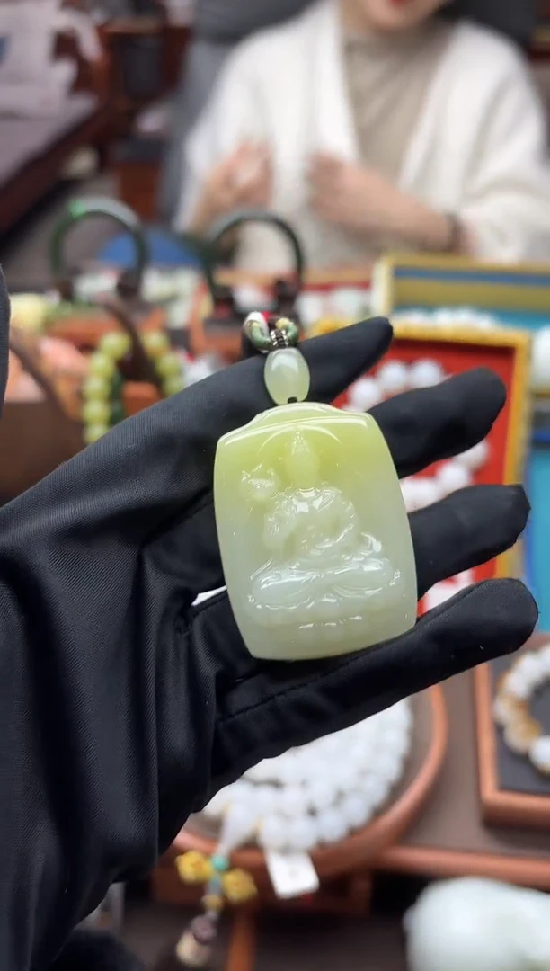 颈饰未镶嵌和田玉董小姐推荐 多样性发货 拍一发一hk