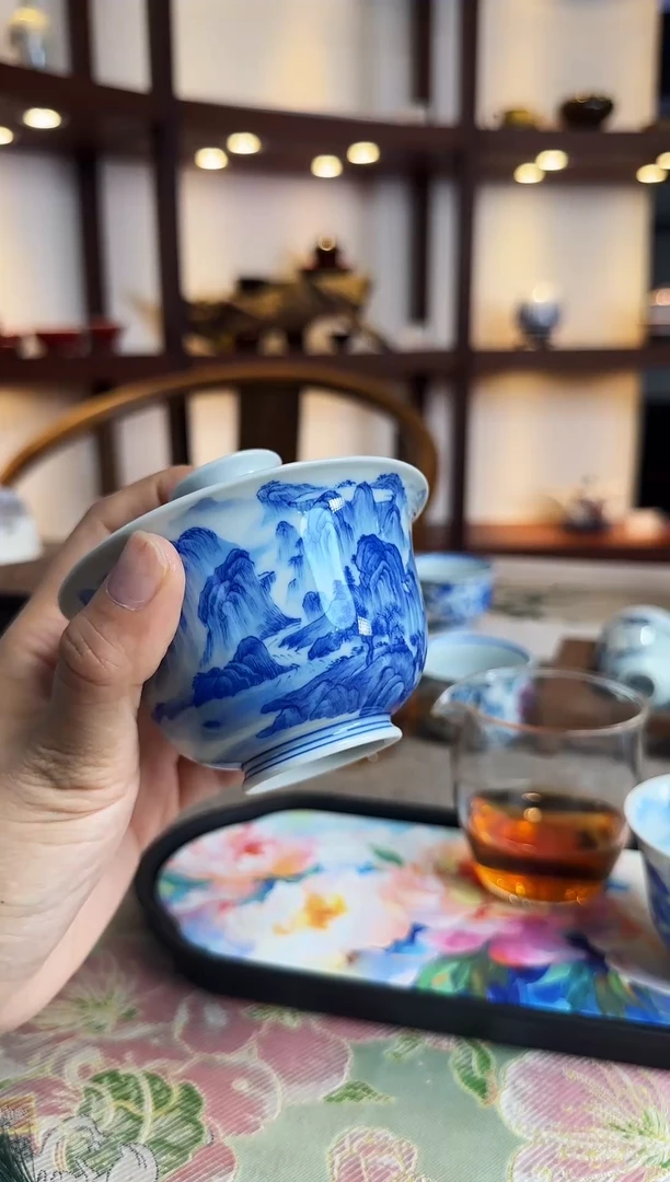 青花山水盖碗111