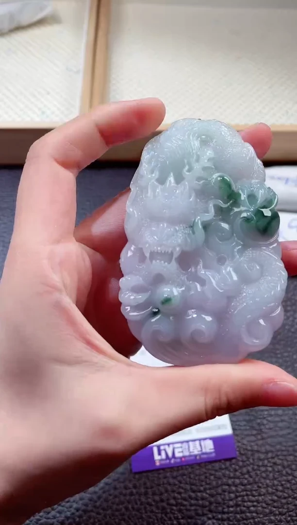 翡翠未镶嵌颈饰00002916