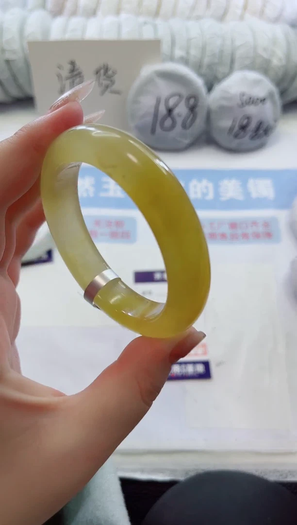 未镶嵌手镯石英质玉多样性发货C49