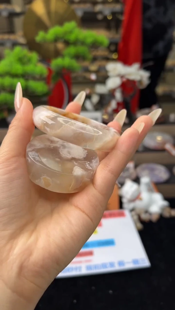 【闪购商品】石英质玉手镯未镶嵌56圈口（赠送镯心）13098