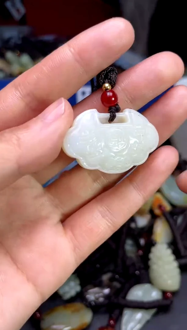 【闪购商品】和田玉颈饰未镶嵌123