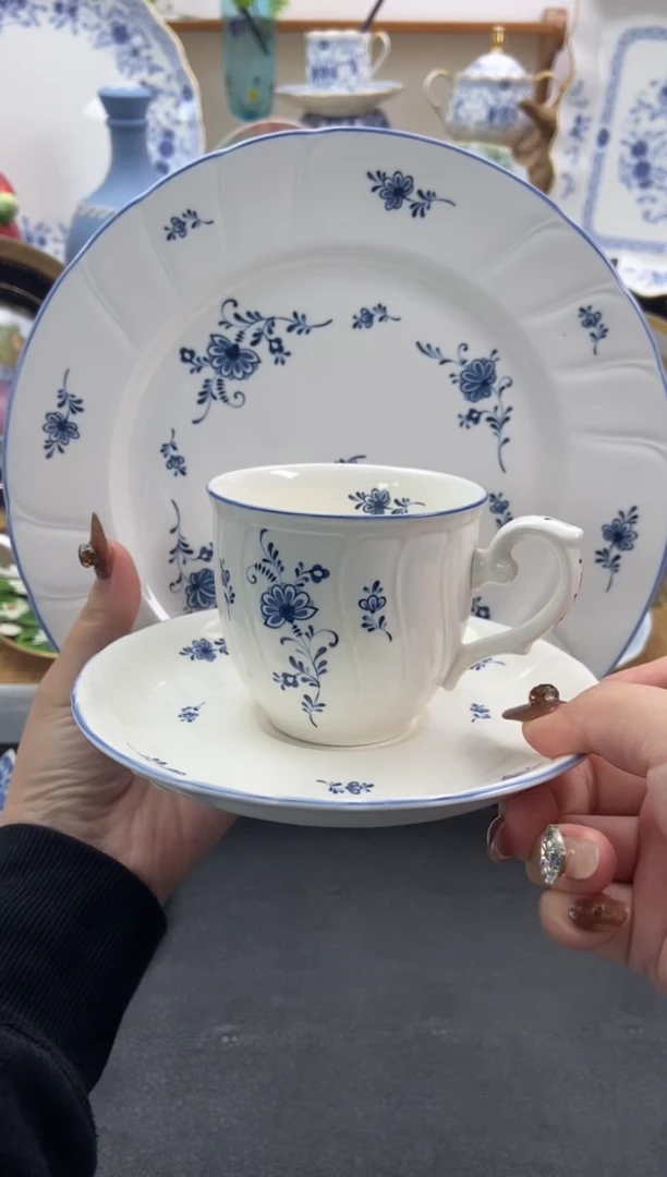 瓷片全新则武贝壳大盘23直径谨慎参拍，防伪帖撕毁无售后