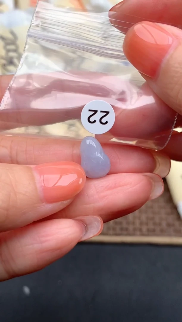 未镶嵌挂件翡翠1