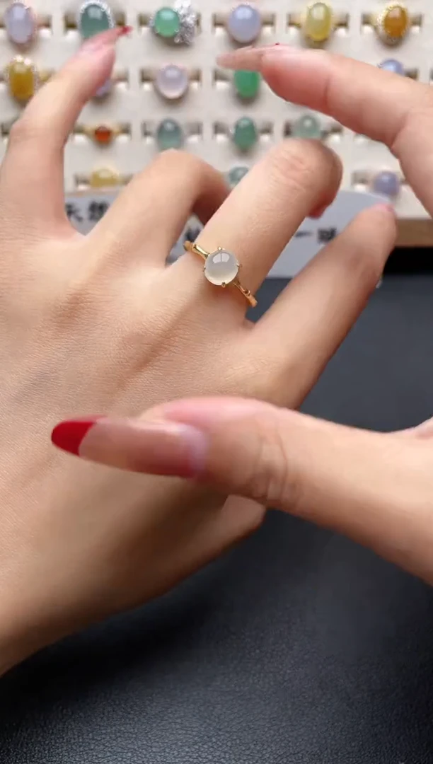 【闪购商品】翡翠戒指银S925镶嵌一物一证一礼盒