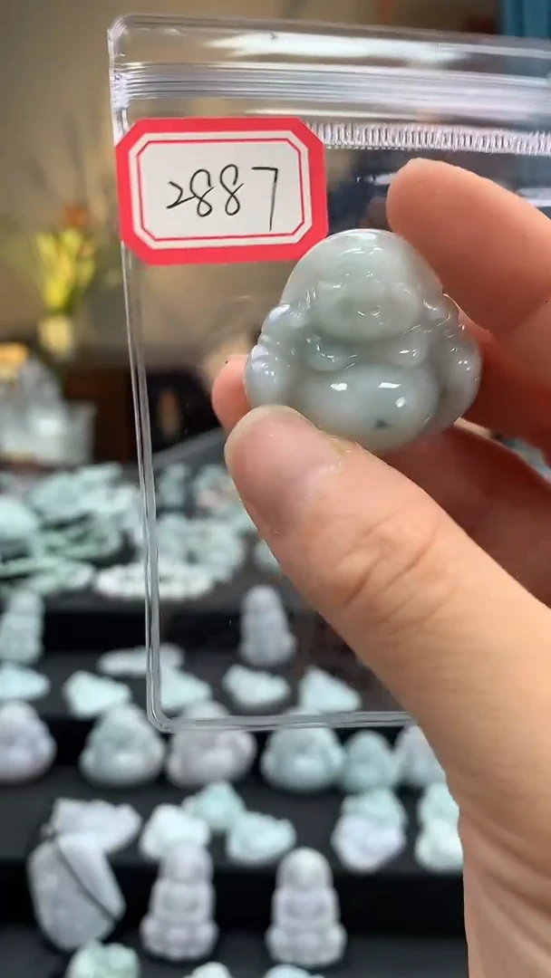颈饰未镶嵌翡翠佛公2887 瑕疵慎拍