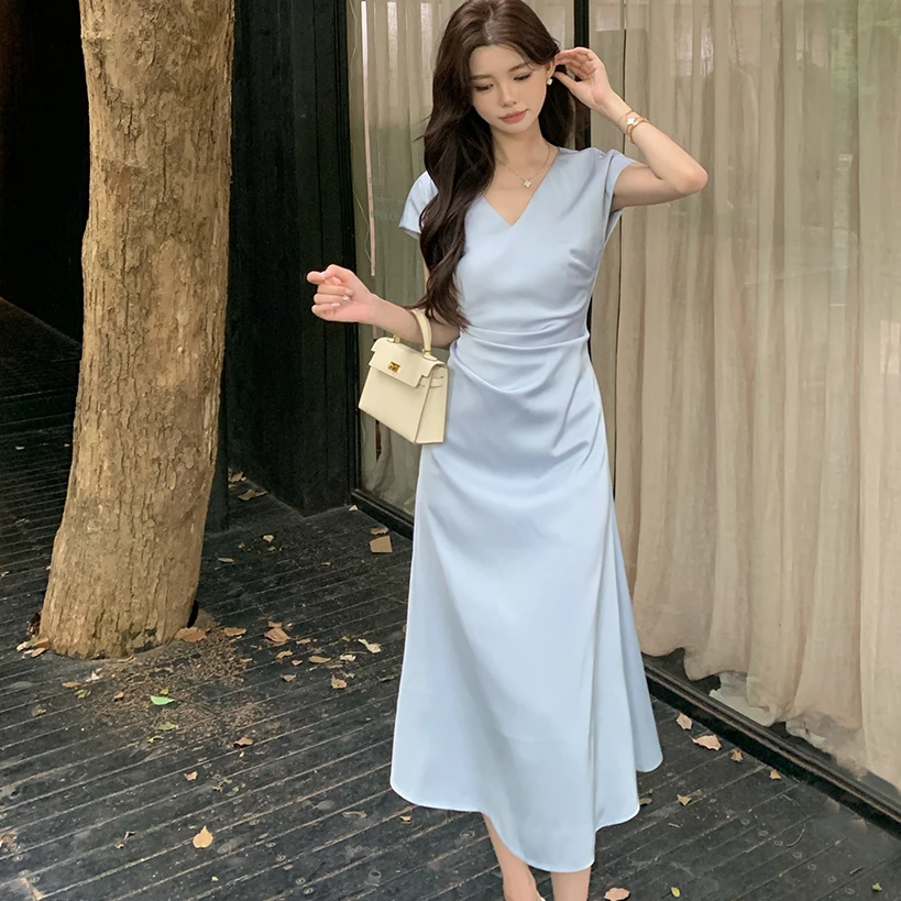 佐佐家小个子气质缎面粉色V领收腰显瘦修身连衣裙夏季女A字长裙子