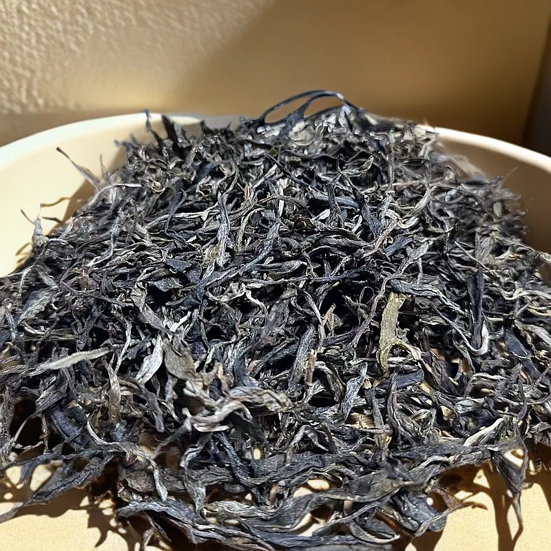 【茶王树单株散茶】2024年·头春头采·晒青毛茶散料