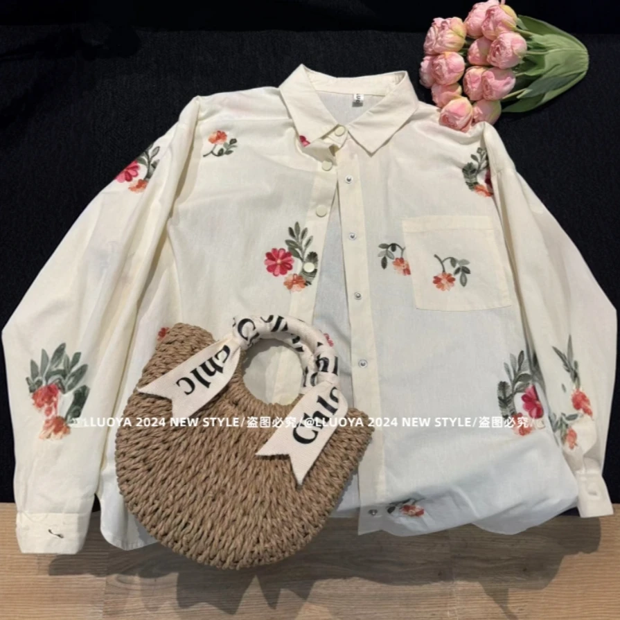 法式复古刺绣花朵长袖衬衫女春季新款小众宽松衬衫高级感休闲上衣