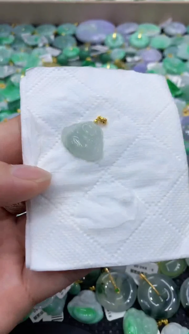 颈饰未镶嵌翡翠天然缅甸翡翠A货