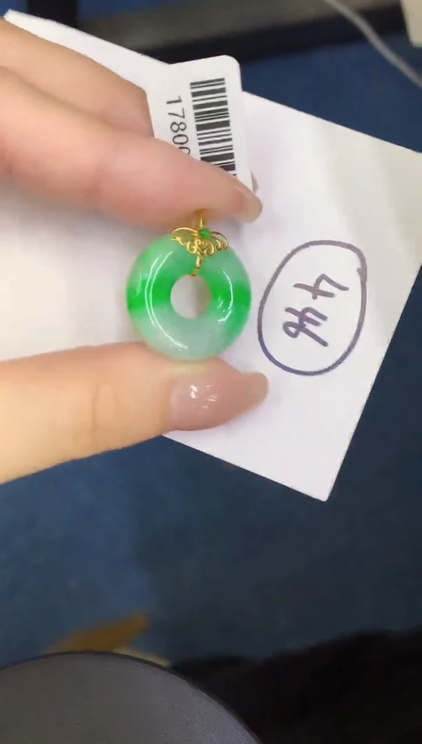 【闪购商品】翡翠颈饰18K金镶嵌00000000000