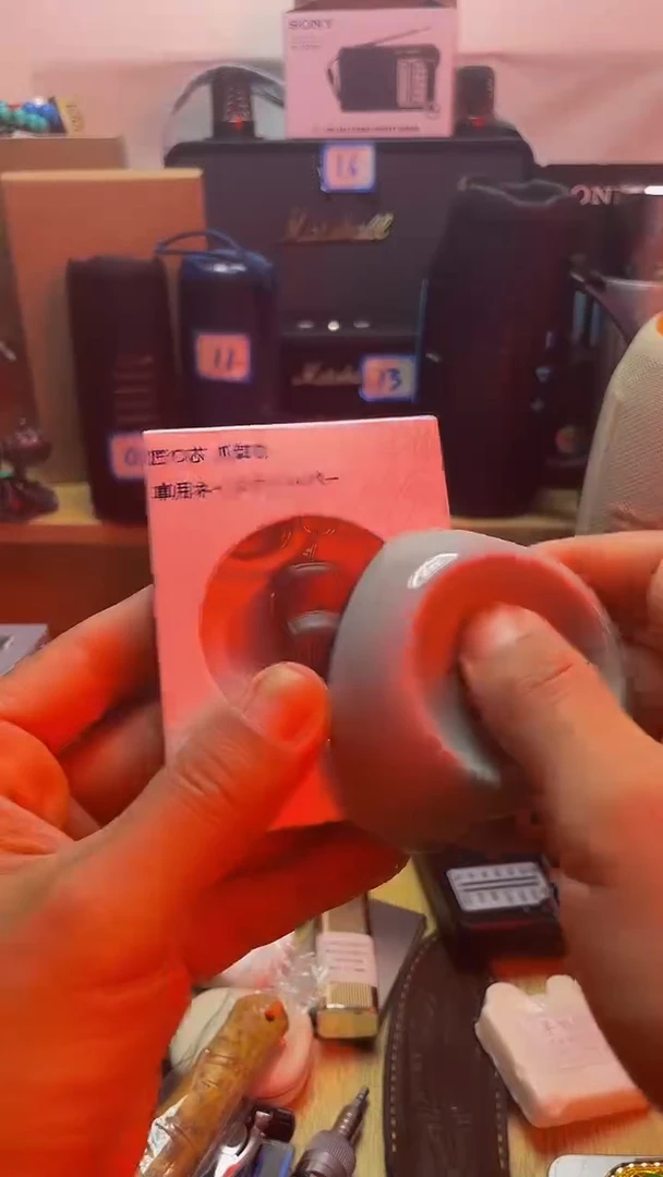 瓷片闪购商品 如图所示