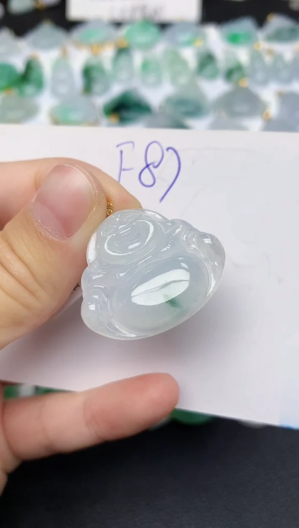 颈饰18K金镶嵌翡翠天然缅甸A货翡翠百元以上9元证书费自理