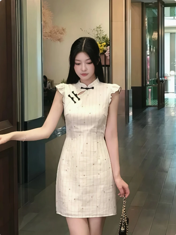 新中式旗袍国风条纹眩晕连衣裙2025新款日常小个子收腰绝美短裙子