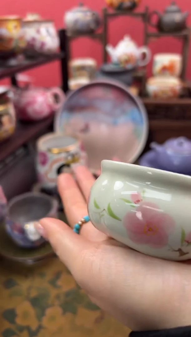 【闪购商品】温记手绘桃花缸杯三足主人杯