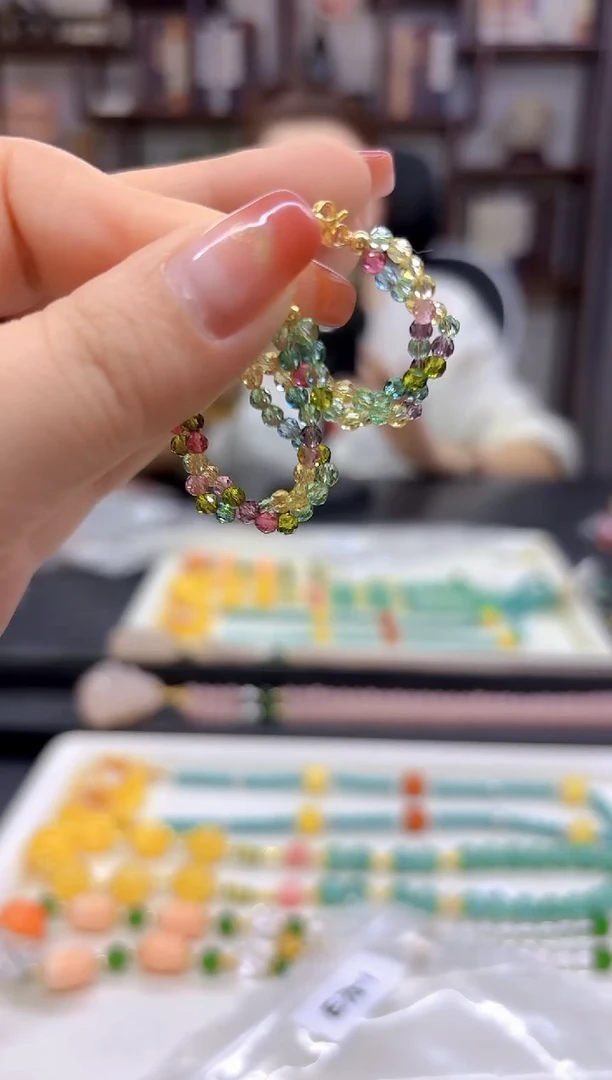 【闪购商品】碧玺耳饰14K金镶嵌耳圈E751