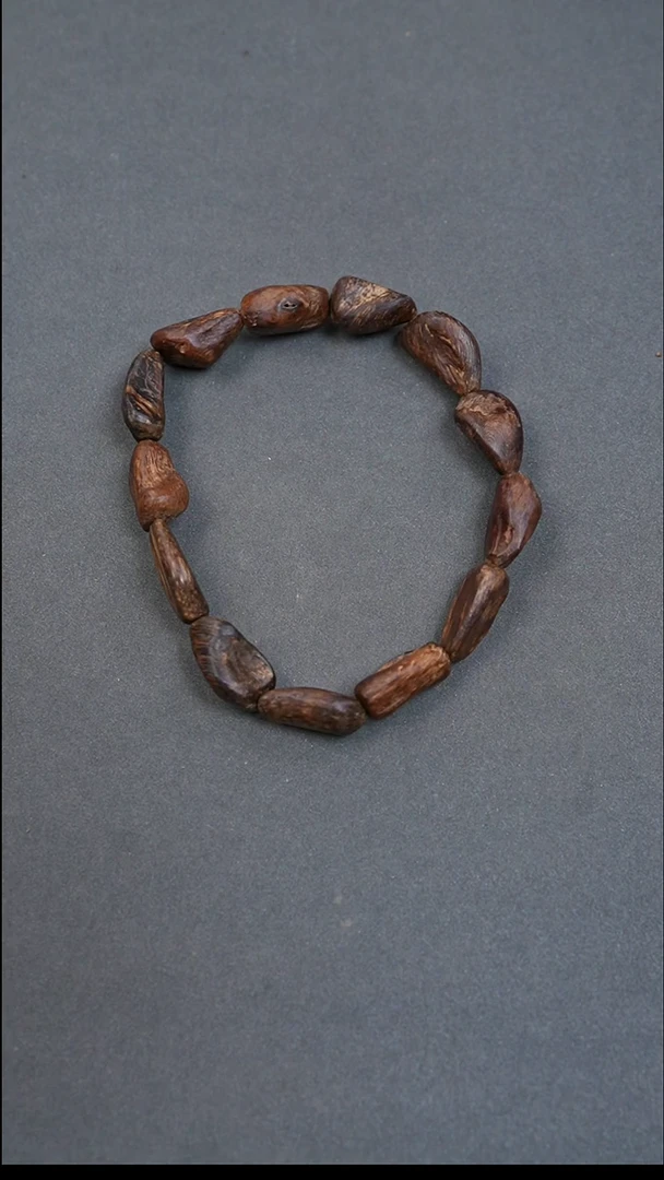 沉香沉香碎屑芽庄老料沉水随行6.42g