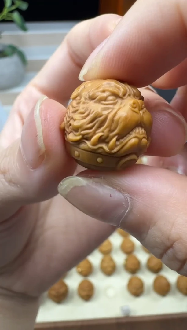 吊坠猴头核桃新狗王素