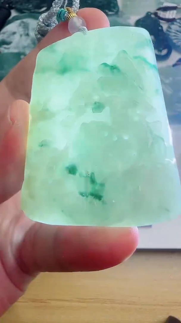 翡翠未镶嵌颈饰11111111