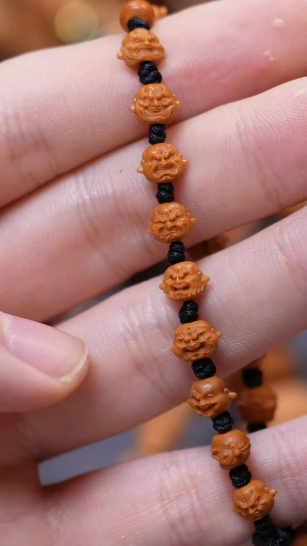 手串猴头核桃1111