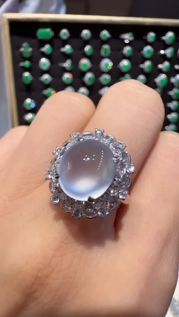 【闪购商品】翡翠戒指18K金镶嵌戒指