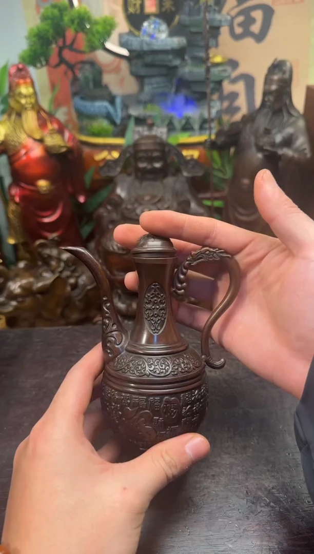 潼潼古铜只卖真铜！（百福酒壶）