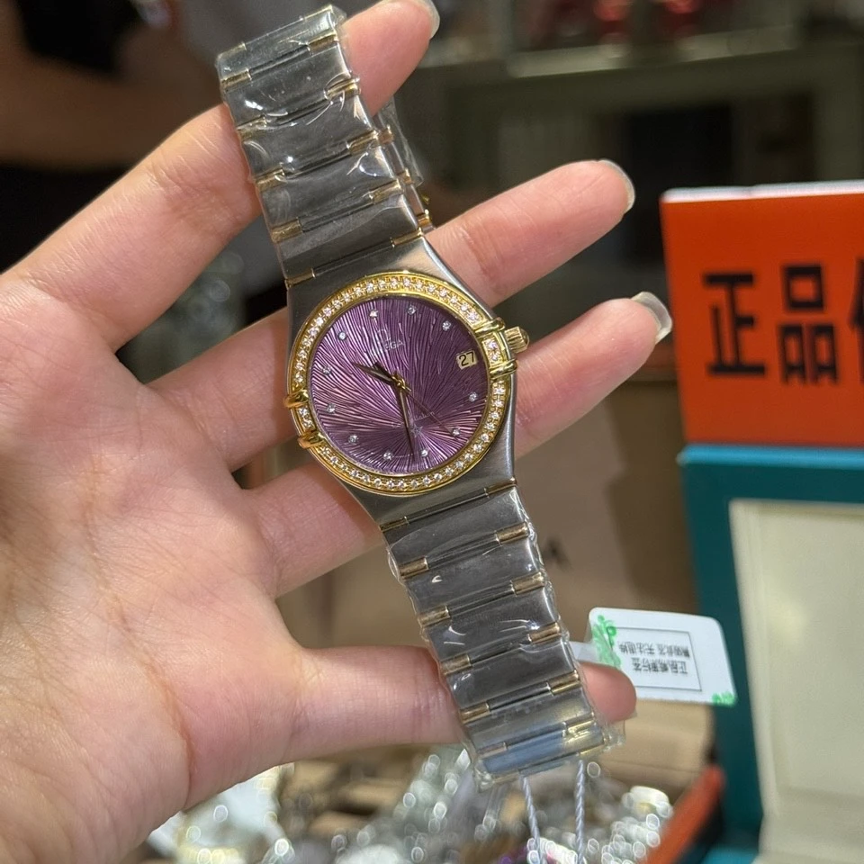 99新 Omega/欧米茄  星座石英腕表33mm后钻/公价85999/w11557
