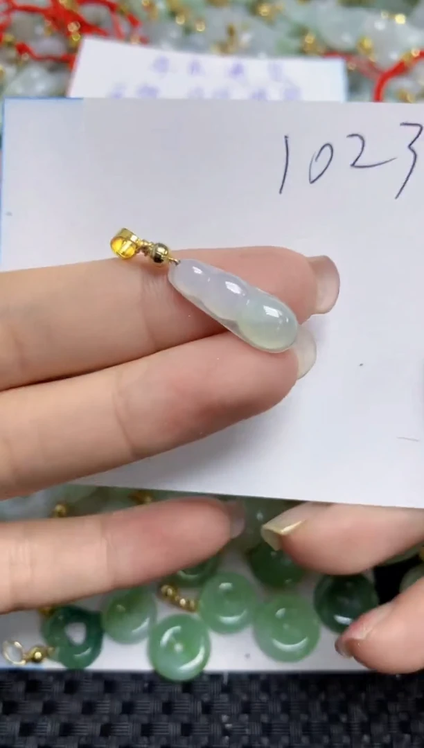【闪购商品】翡翠颈饰合金天然A货翡翠