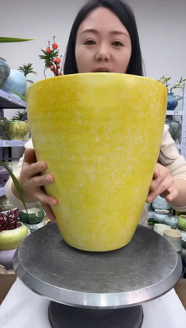 【1.2】花盆链接 高：27  口：25