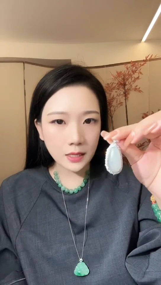 未镶嵌手链石英质玉（非洲翠）非洲翠福瓜（拍一发其一）