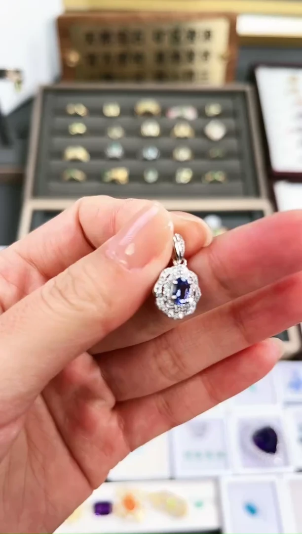 【闪购商品】坦桑石颈饰银S925镶嵌d006