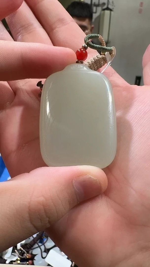 【闪购商品】和田玉吊坠未镶嵌1042青白平安牌（牌头方）