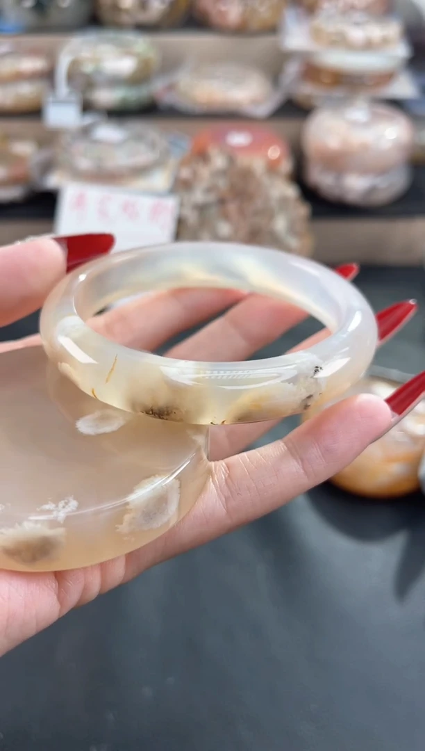 未镶嵌手镯石英质玉61（赠品镯心 不保证完美）