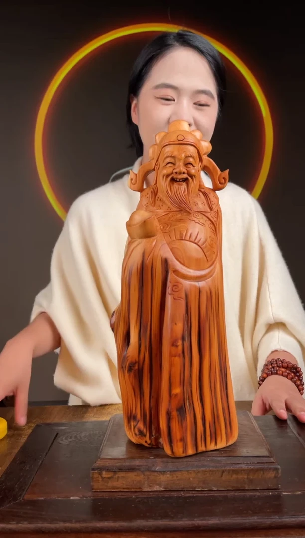 柏木（崖柏）手工摆件,先抢先得!编号:48