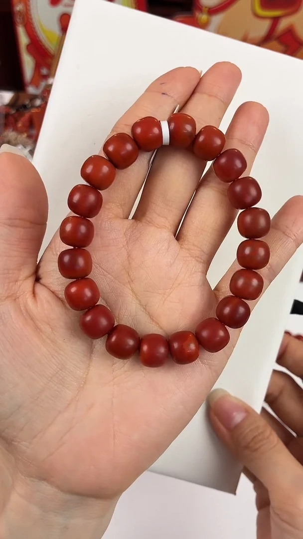 未镶嵌瓦西哑光老型手串10mm南红玛瑙（一个/条）
