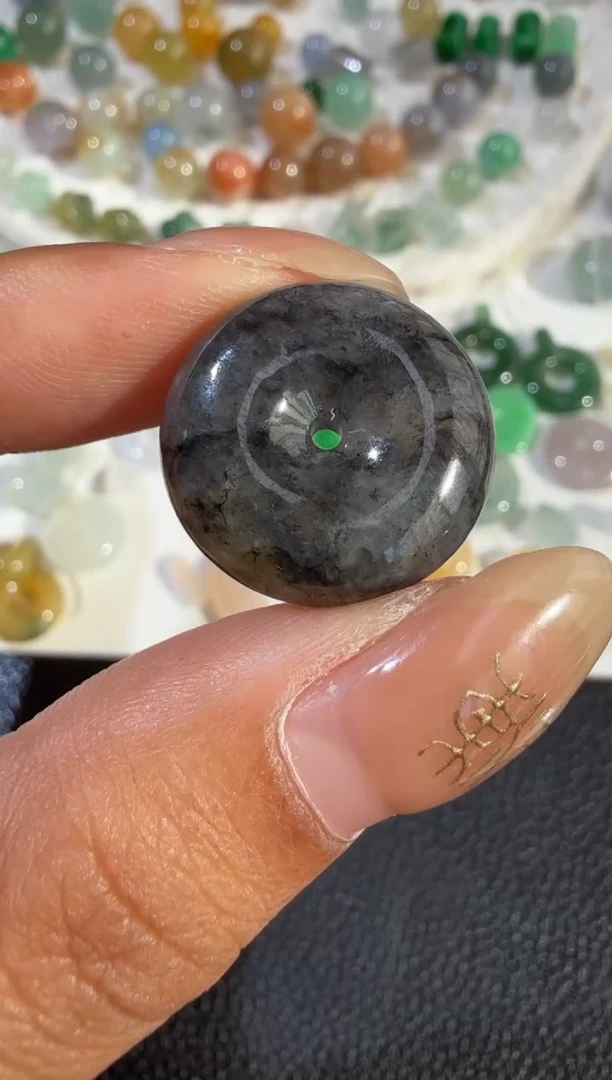 未镶嵌定制翡翠19.2*6.3平安扣99+10