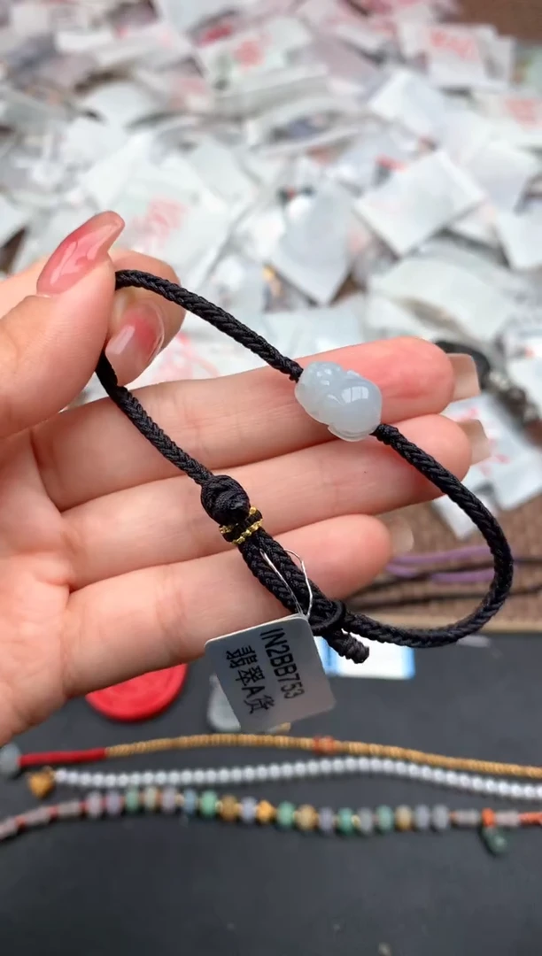 未镶嵌挂件翡翠一