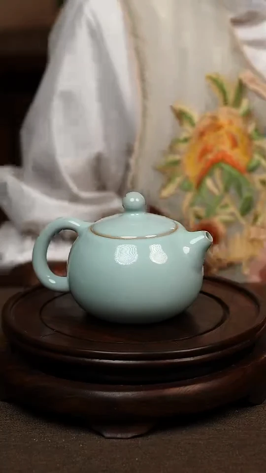 瓷片天青色手工西施壶220ml微瑕不带礼盒