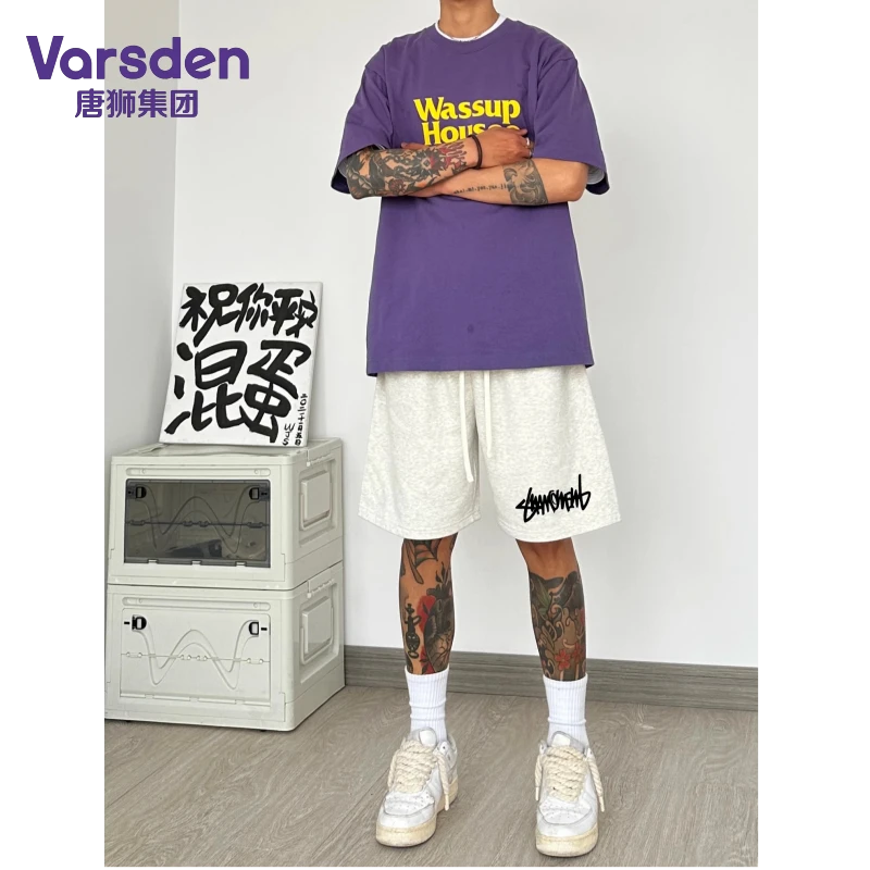 唐狮集团Varsden 男士纯棉字母印花短裤美式休闲时尚宽松百搭短裤