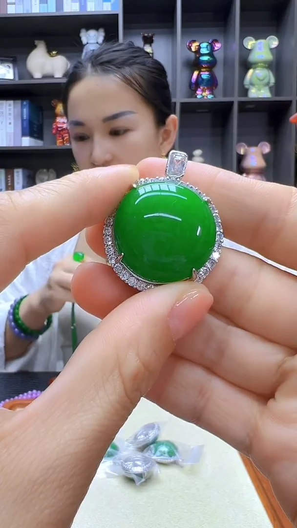 翡翠银S925镶嵌颈饰丹丹diy劲饰