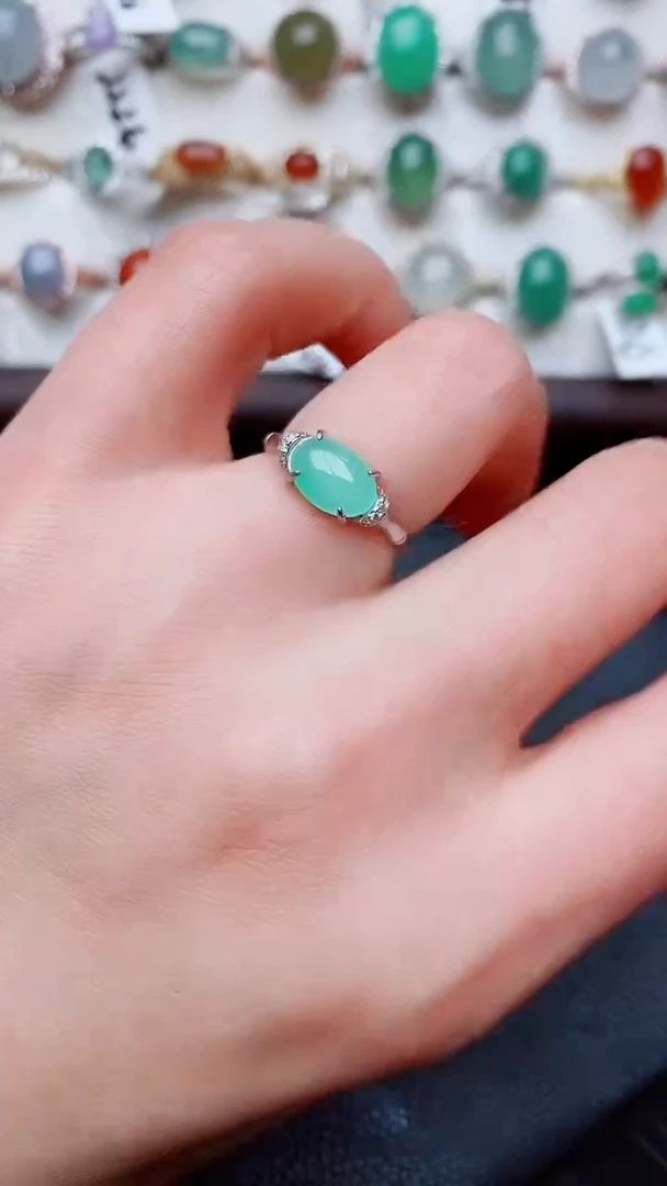 银S925镶嵌戒指翡翠...